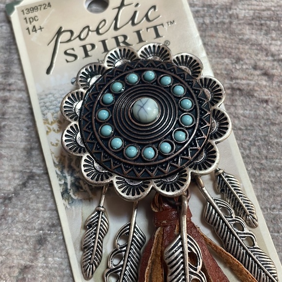 Poetic Spirit -Jewelry making accessory. Silver, Turquoise stone & brown leather - Picture 2 of 16